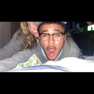 Meet your Posher, Cole